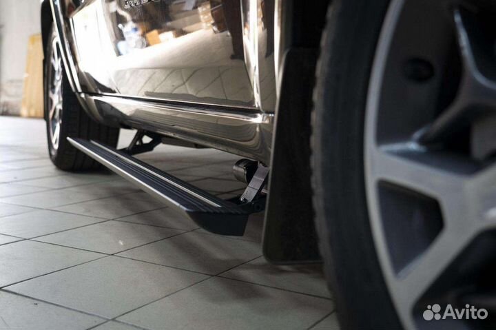 Пороги выдвижные Jeep Grand Cherokee 2016+