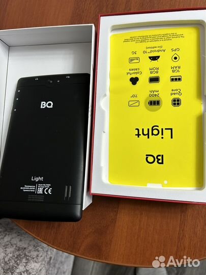 Планшет BQ 7дюймов