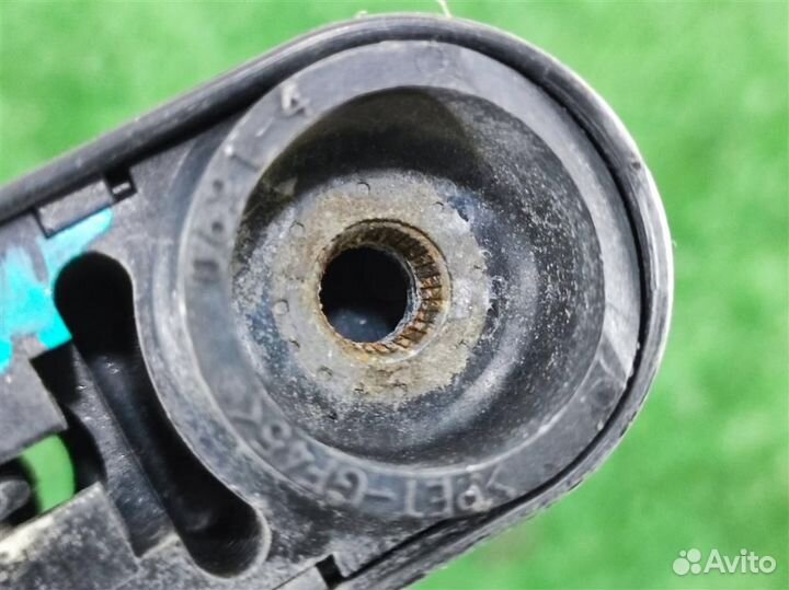 Поводок стеклоочистителя задний Toyota Corolla Ve