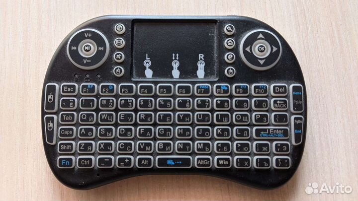 Клавиатура беспроводная i8 с аккумулятором