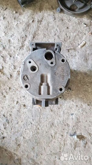 Компрессор кондиционера на Renault Laguna 2