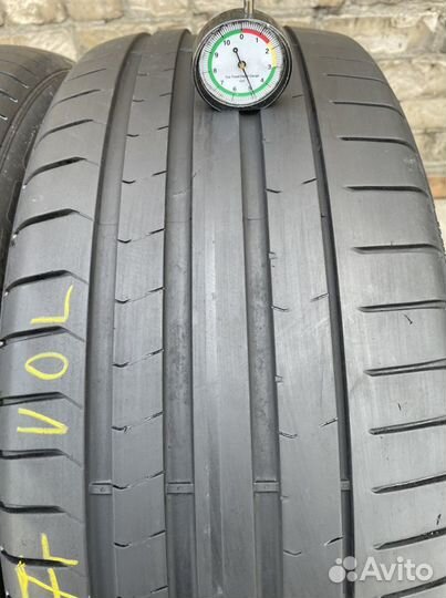Pirelli P Zero PZ4 245/45 R20