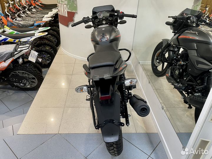Мотоцикл Bajaj Pulsar 180