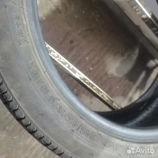 Fullrun Frun-Four 245/45 R20