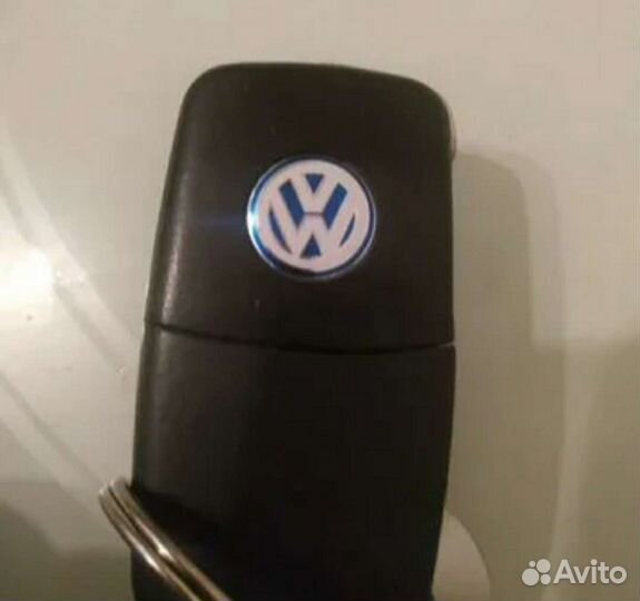 VW Фольксваген эмблема на ключ