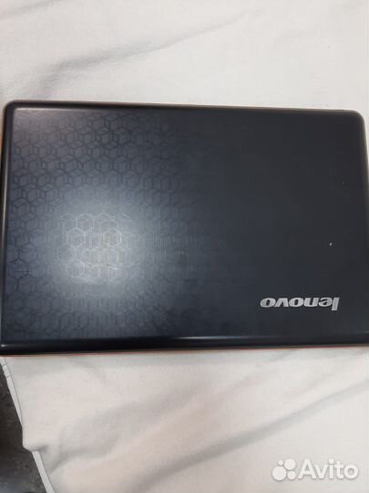Ноутбук Lenovo Y550 15.6