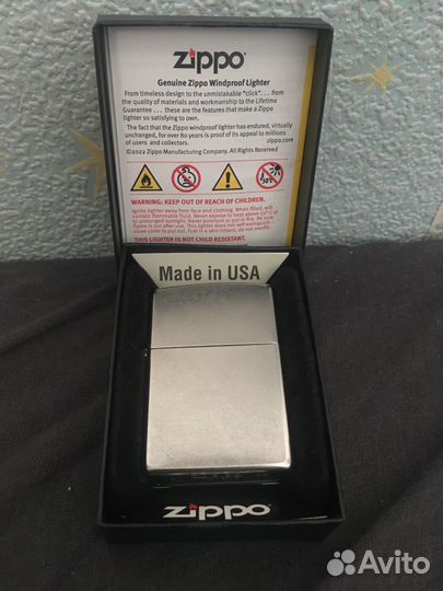 Зажигалка бензиновая zippo
