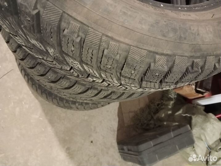 Michelin X-Ice North 3 205/60 R16 96T