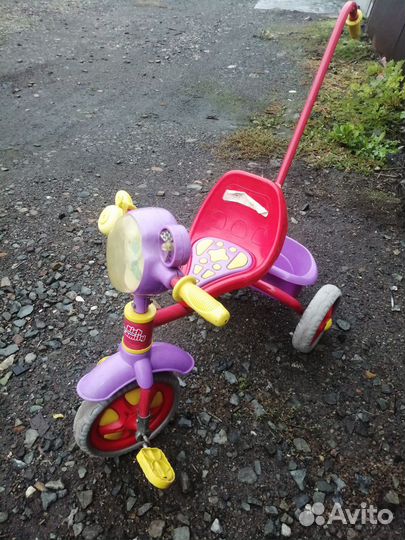 Детский трехколесный велосипед