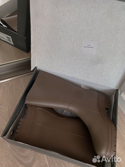 Резиновые сапожки тёплые 38