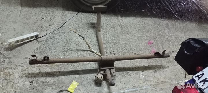 Фаркоп на ниву 21214