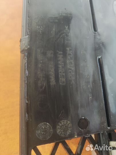 Решетка бампера бмв e60