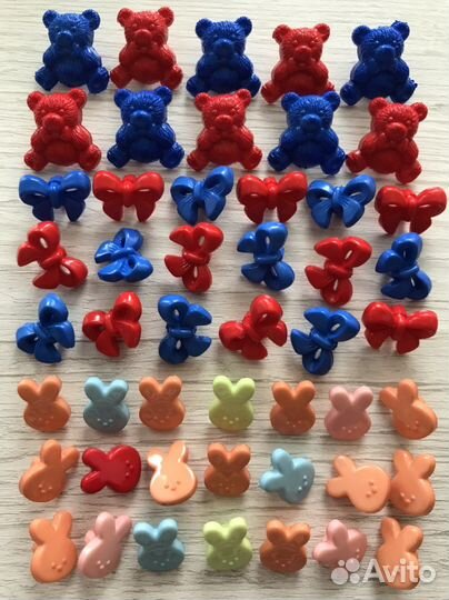 Бусины, пуговицы много