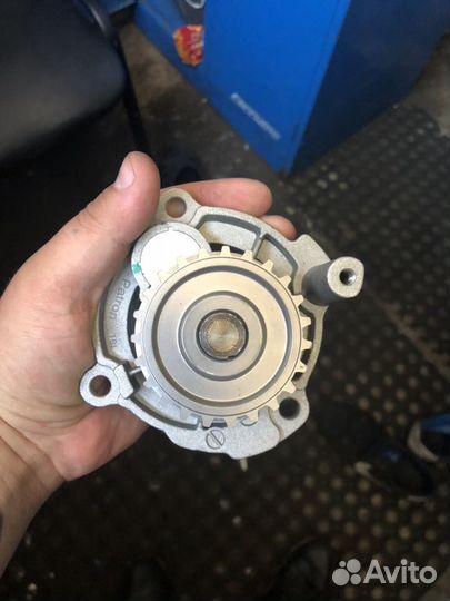 Насос водяной(помпа) Volkswagen, audi, skoda