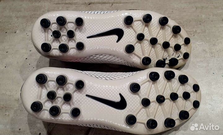 Бутсы nike phantom 33