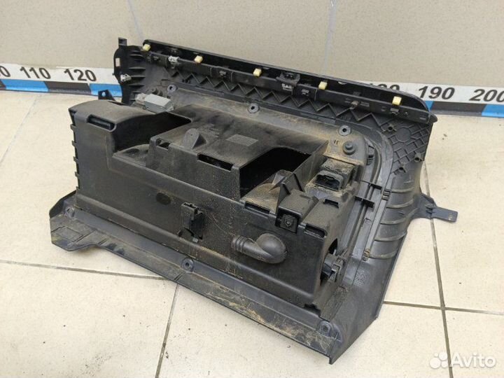 Бардачок Volkswagen Golf 6 1.6 BSE AT 2009