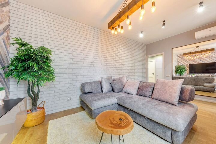 2-к. квартира, 75 м², 4/8 эт.