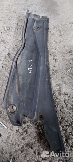 Жабо на Cadillac CTS 1