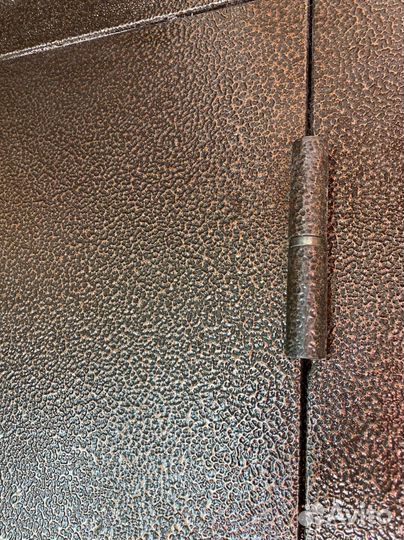 Дверь входная металлическая, с мдф