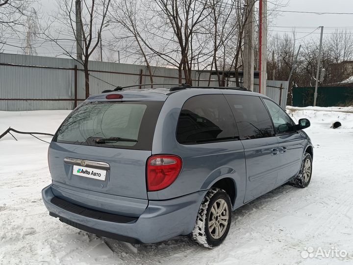 Chrysler Town & Country 3.3 AT, 2004, 223 000 км