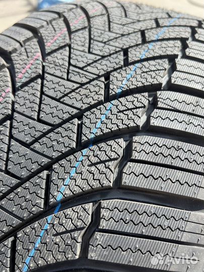 iLink SnowGripper I 235/55 R20 123T