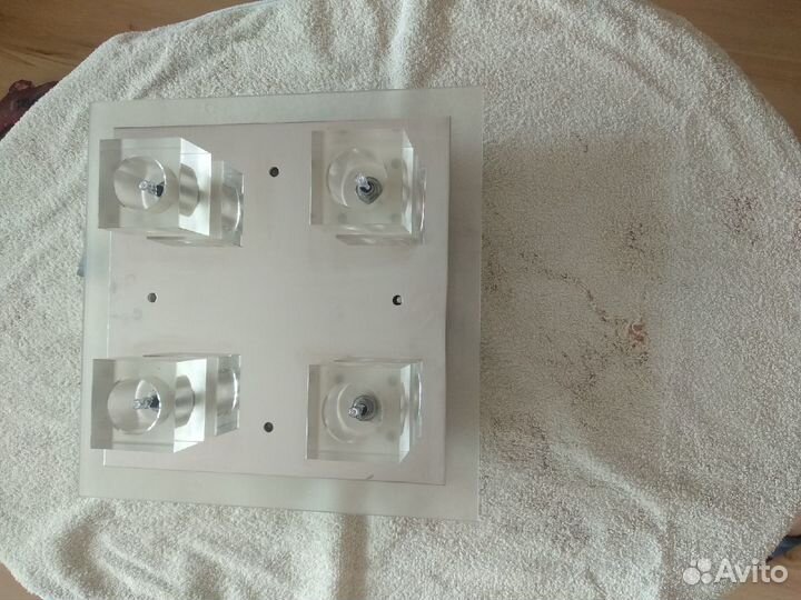 Люстра-светильник