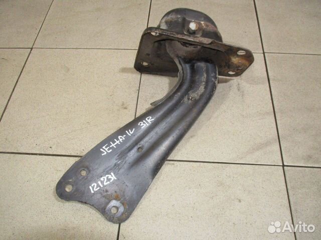 Рычаг задний продольный правый VW Jetta 6 (1B)