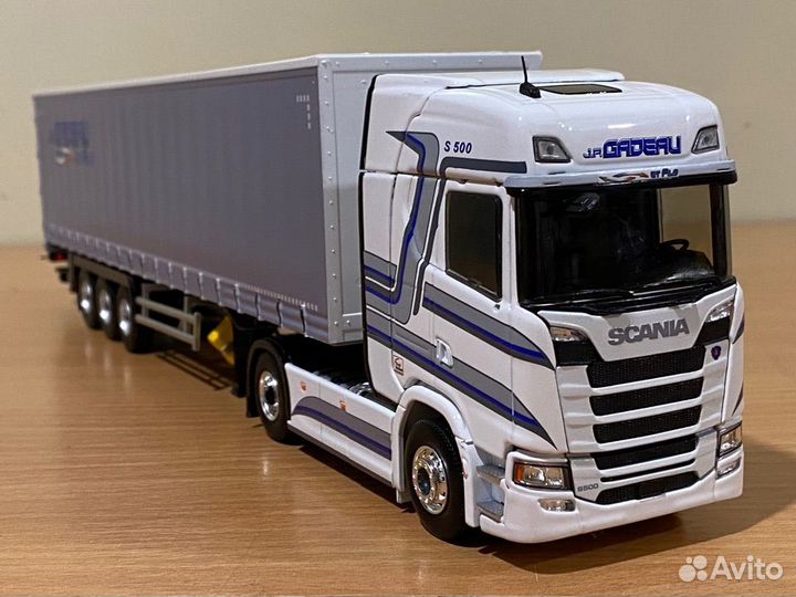 Модель грузовика Scania S штора 1/43 Eligor