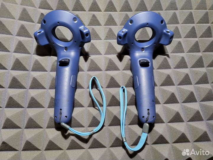 Контроллер HTC Vive Pro