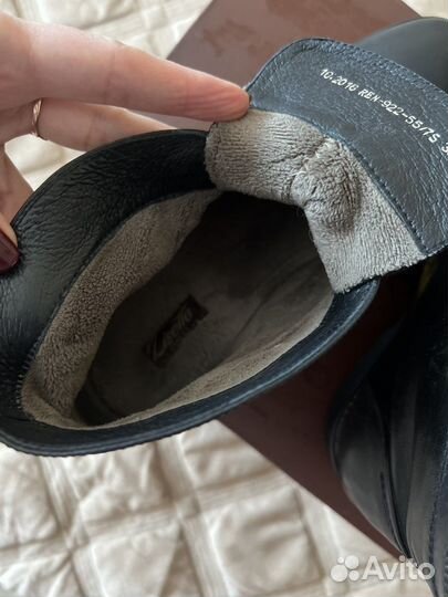 Ботинки женские. Бронь