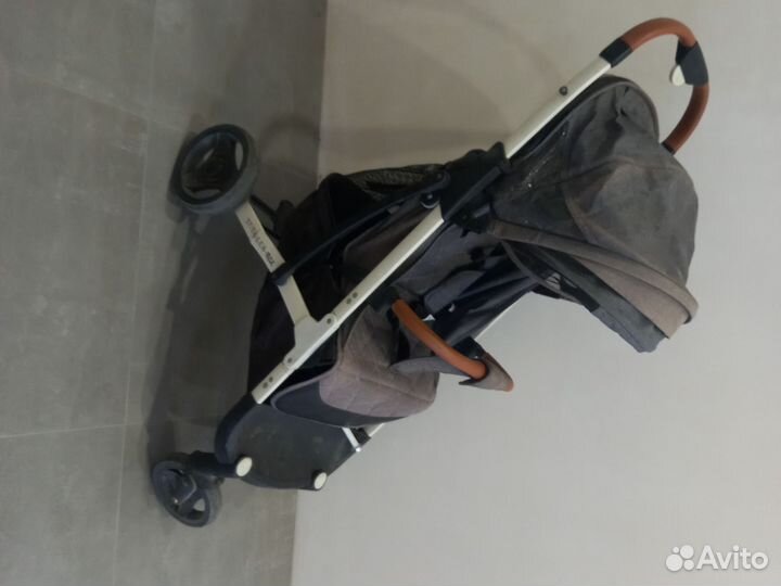 Коляска yoya plus max