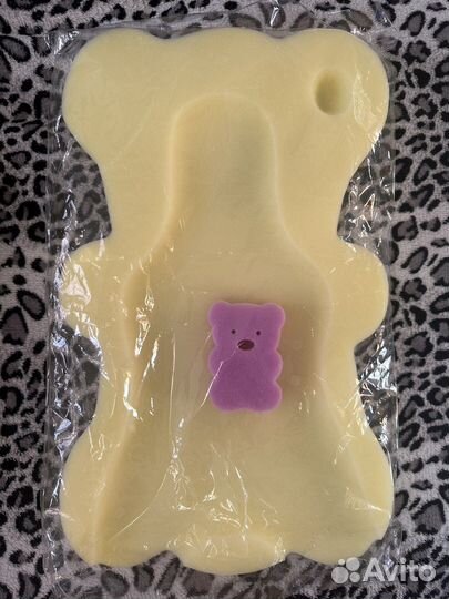 Матрасик для купания с губкой, новый