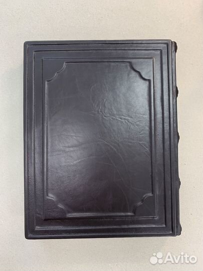 Мудрость великих врачей (подарочная кожаная книга)