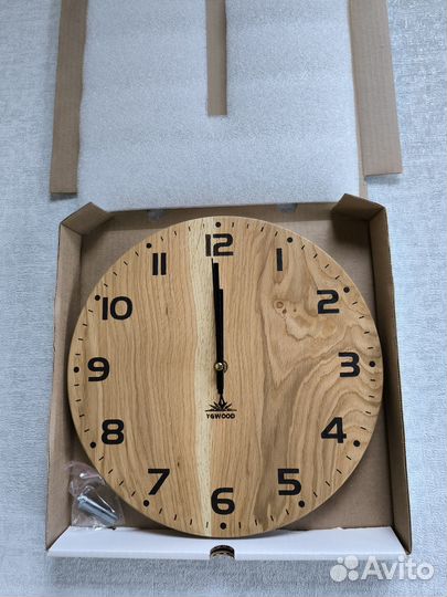 Часы настенные Дуб с заболонью