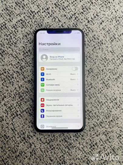 iPhone X, 64 ГБ