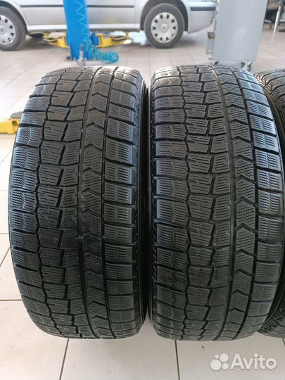 Dunlop Winter Maxx WM02 225/55 R17