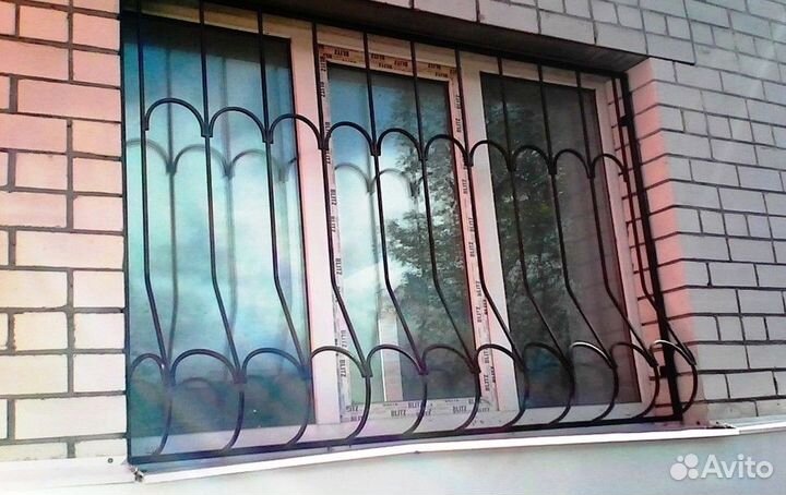 Решетки на окна и лоджии эконом N 306