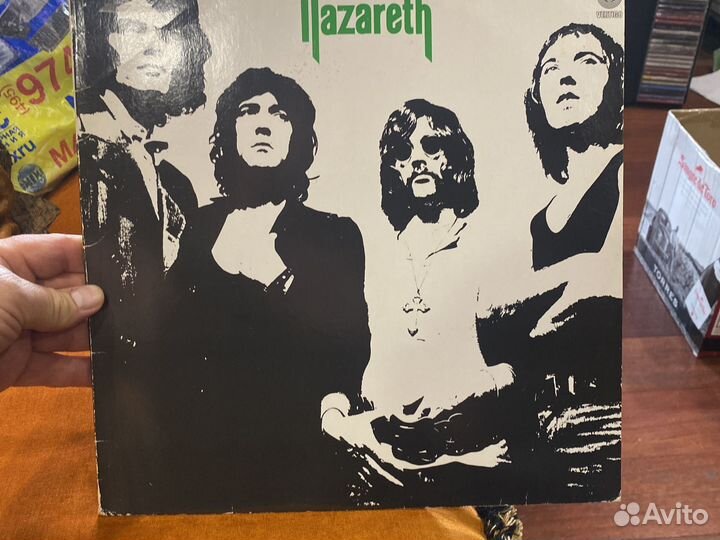 Виниловая пластинка продано - гр. nazareth