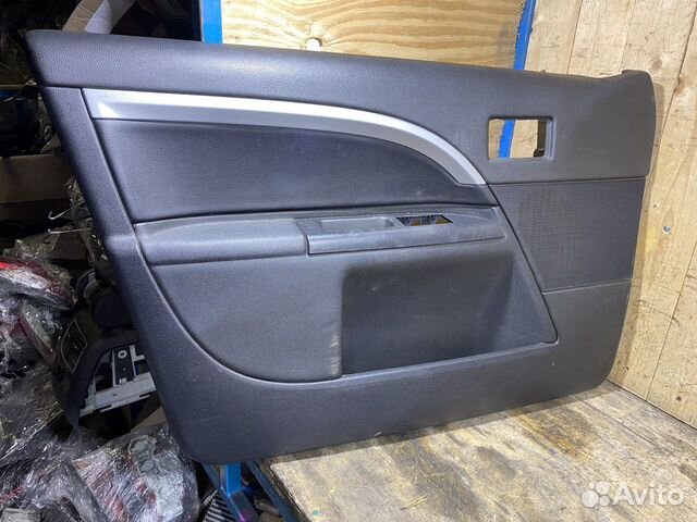 Обшивка передней левой двери Ford Mondeo 3 79093