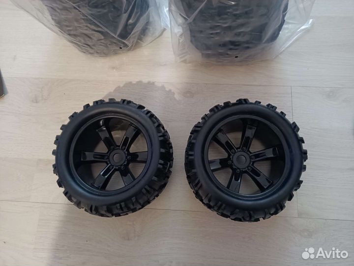 Колеса для монстра и багги 1:8 (4шт.)