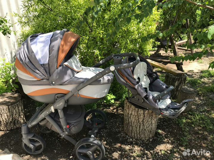 Коляска Адамекс