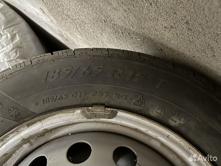 R15 Matador MP 54 Sibir Snow M+S 185/65, PCD 4x100 DIA 54.1