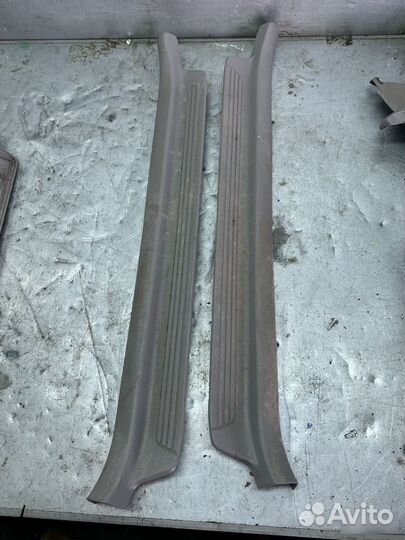 Накладка порога (внутренняя) Toyota Land Cruiser