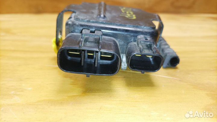 Блок управления вентилятором Mazda Axela blefp