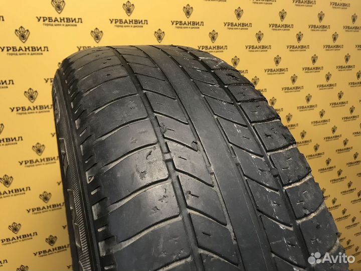 Goodyear Wrangler HP All Weather 235/65 R17 104V