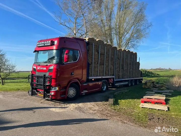 Pазбираем грузовик Scania 6 series с 2016