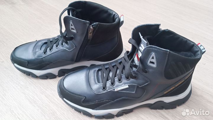 Новые мужские зимние ботинки