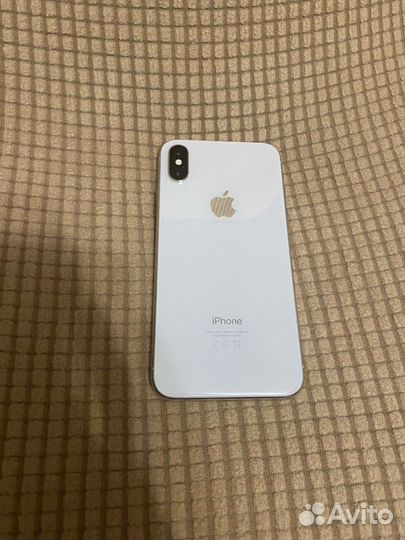 iPhone X, 64 ГБ