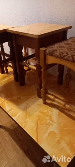 Кухонный стол и стулья комплект бу
