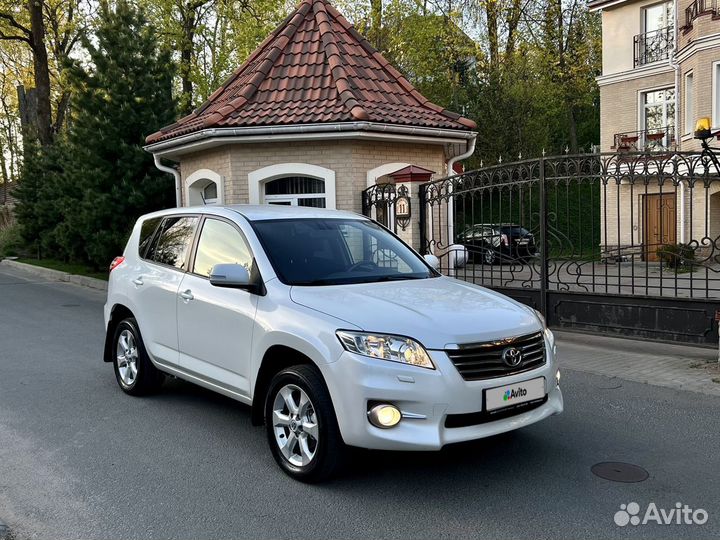 Toyota RAV4 2.0 CVT, 2011, 177 956 км